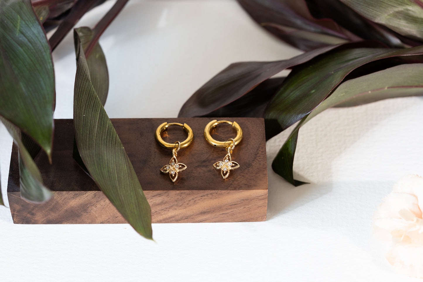 Vienna CZ Flower Huggie - Gold